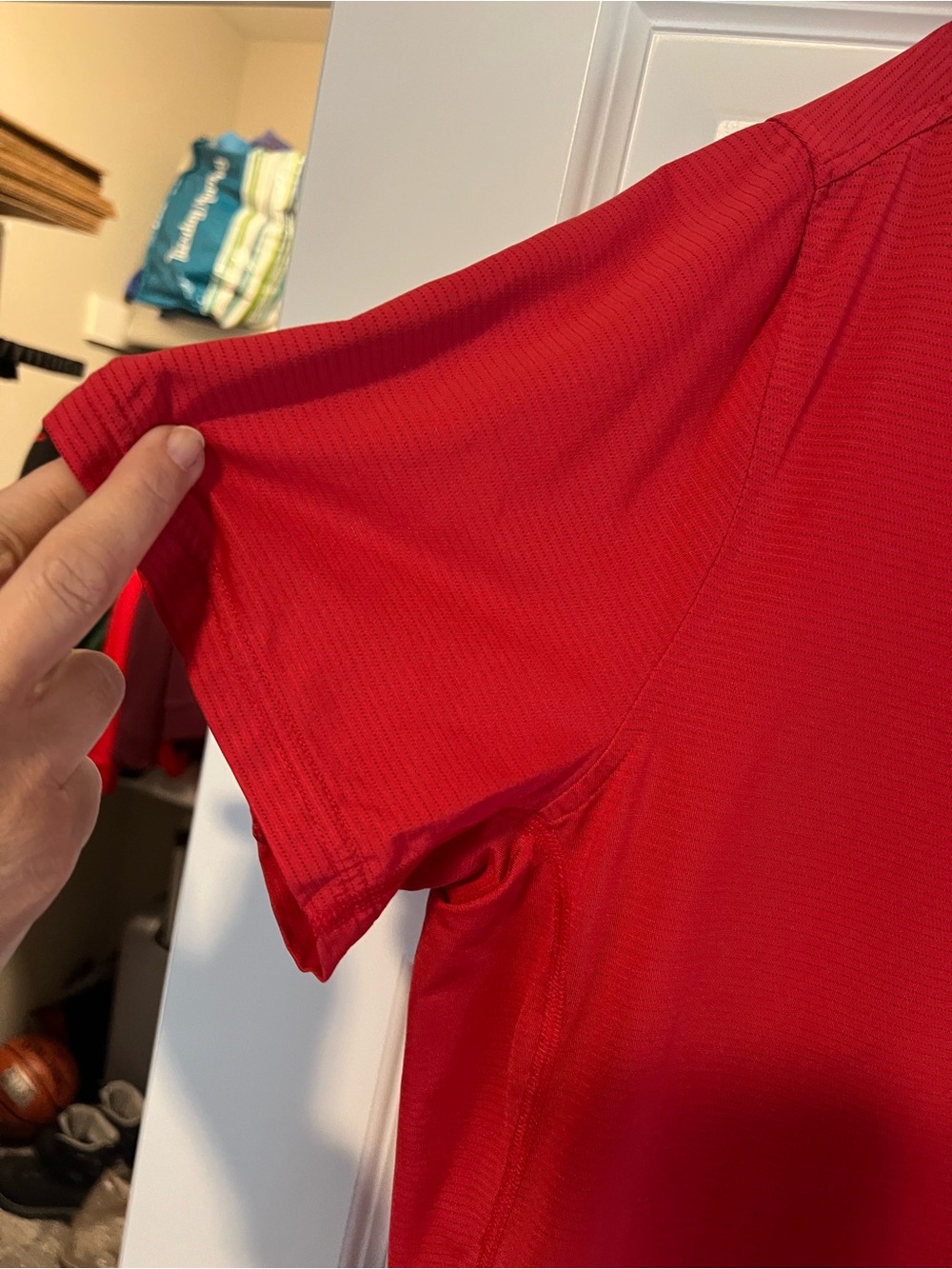 Men's Lulu Lemon. Red Short-Sleeve Polo Shirt size L/XL - Picture 9 of 11